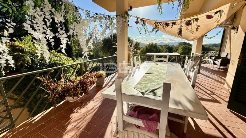 Moradia em Montecarlo